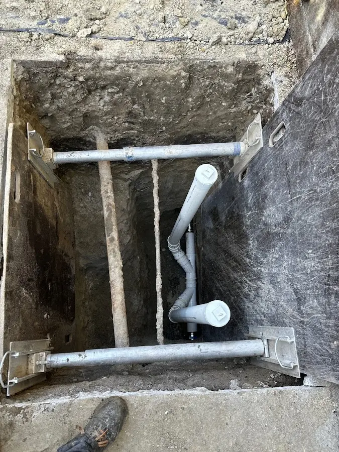 Experienced plumber completing Gas Line Repair work in Jenkins